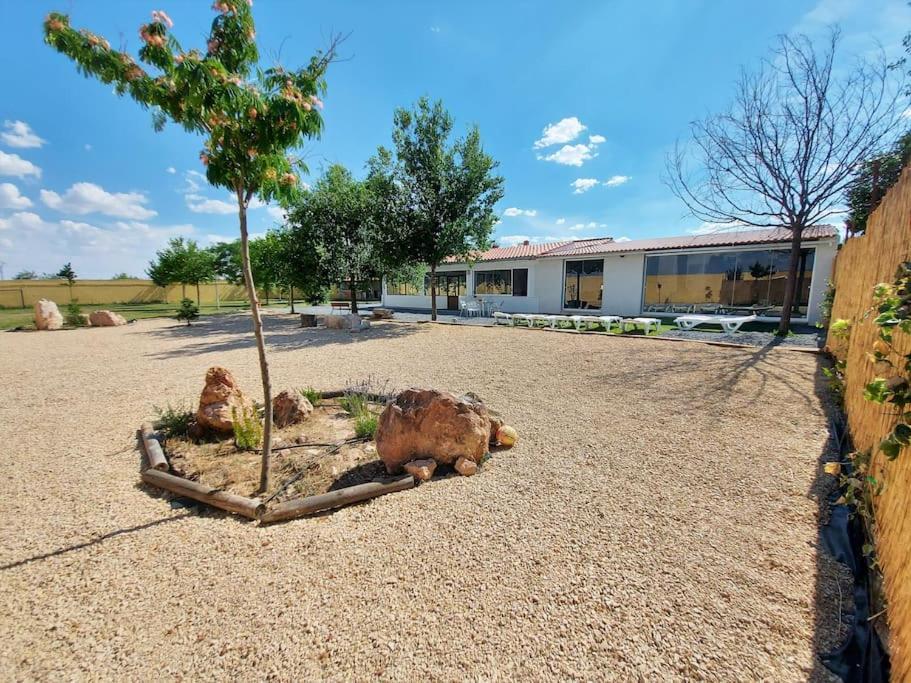 Finca La Caprichosa De Dancos Lillo Екстериор снимка